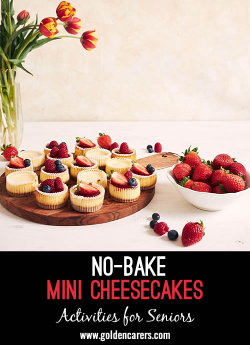 Indulge in these delightful Mini Cheesecakes, featuring a crunchy cookie base topped with creamy cheesecake and tangy berries!